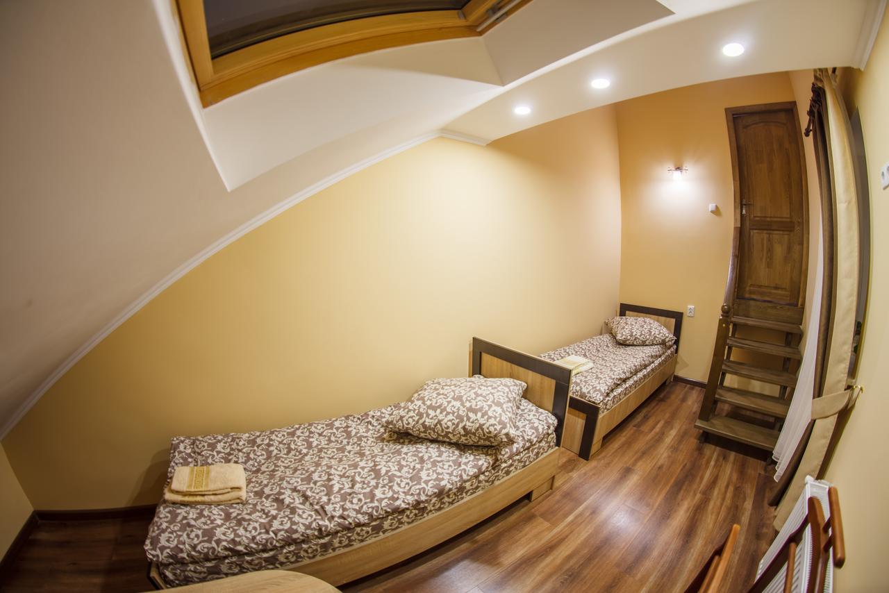 Panorama Apart-Hotel Kamianets-Podilsky Extérieur photo