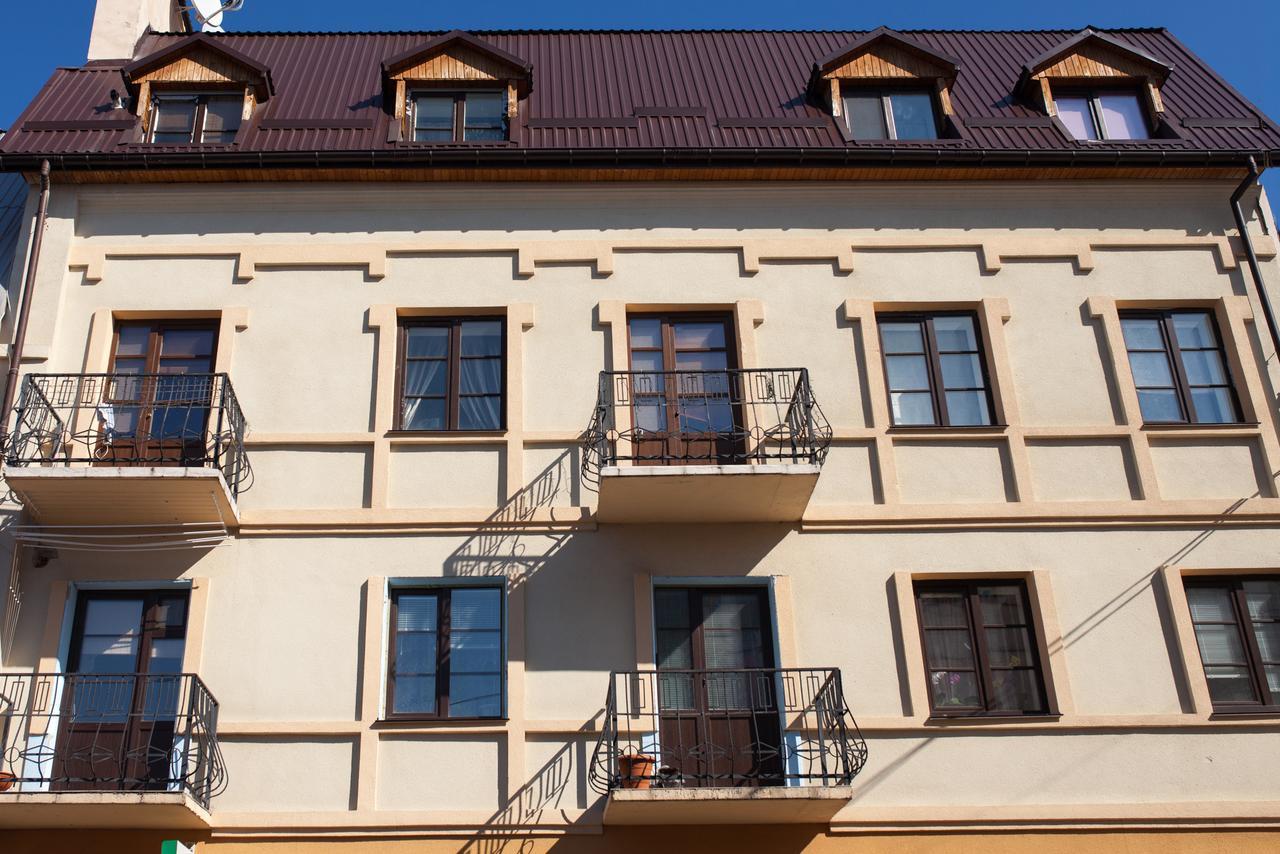 Panorama Apart-Hotel Kamianets-Podilsky Extérieur photo